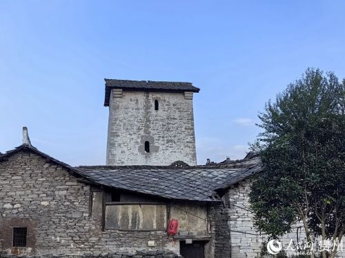 碉楼。人民网 李永馨摄