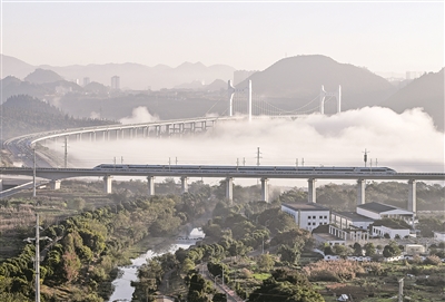 盘兴高铁开通！ 贵州实现“市市通高铁”