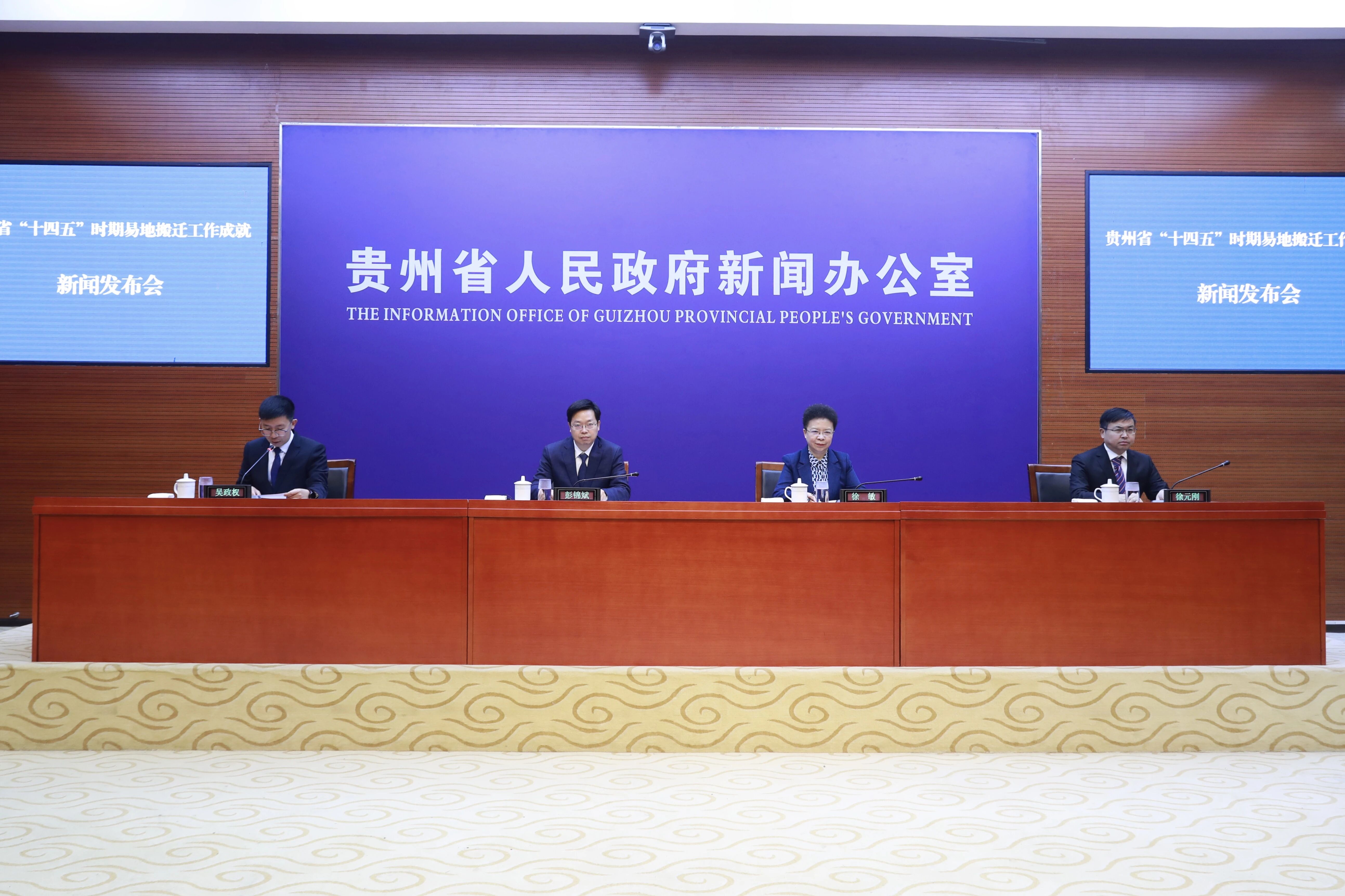 4faadb57e13e2930563dfa8173f8348c