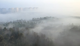 贵阳贵安多地出现辐射雾