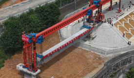 贵州黄桶至广西百色铁路进入桥梁架设施工阶段